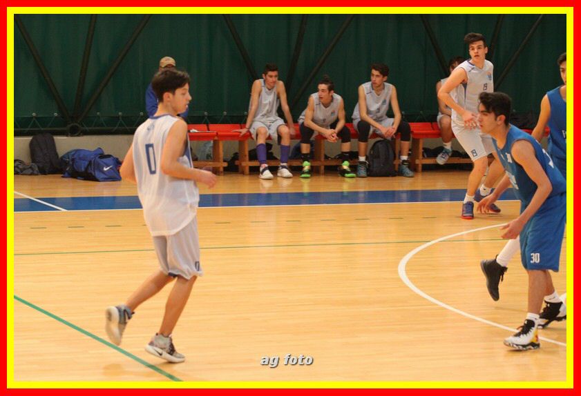 170407 basketU16 078_tn.jpg